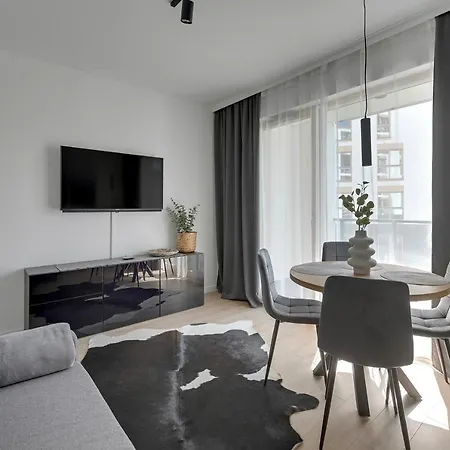 Porto Close To The Sea Parking Gdańsk