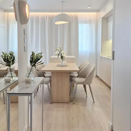 Porto Close To The Sea Parking Гданьск