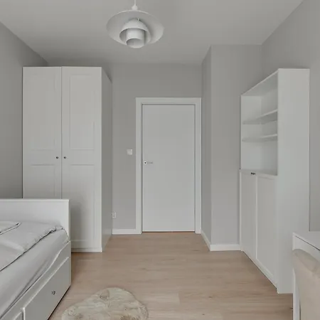 Porto Close To The Sea Parking グダニスク