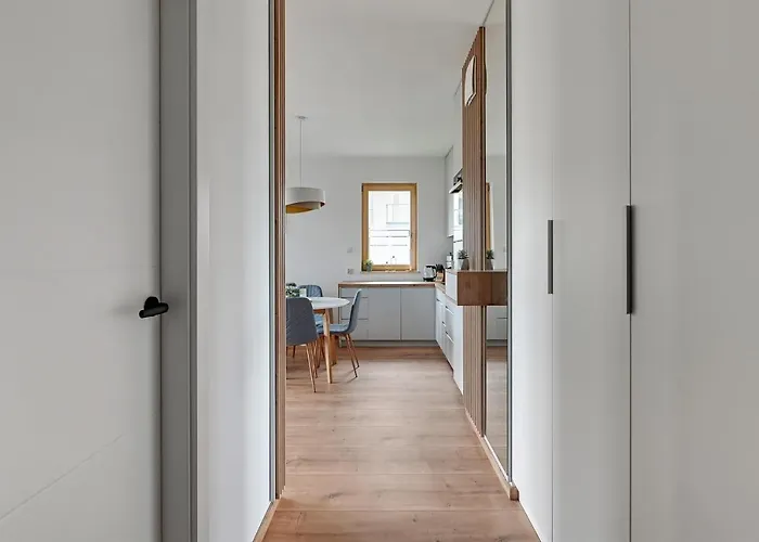 Porto Close To The Sea Parking Appartement *