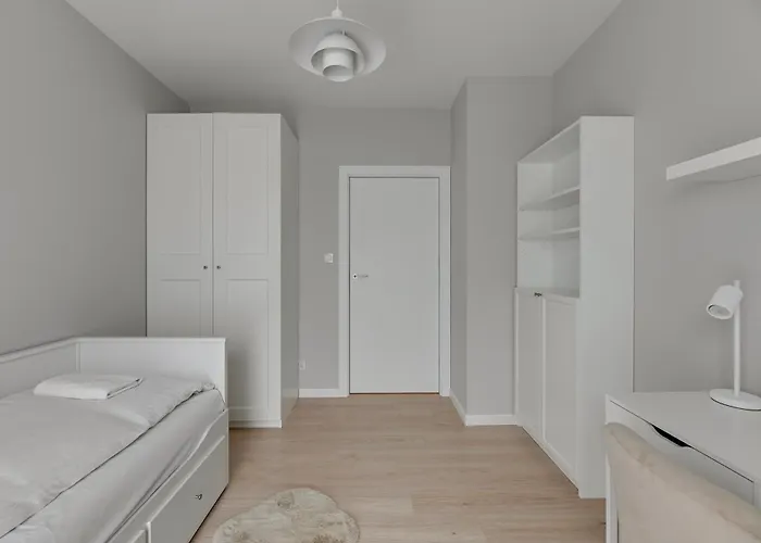 Porto Close To The Sea Parking Gdańsk